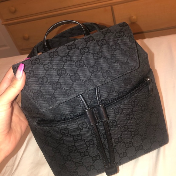 VINTAGE GUCCI BACKPACK - Picture 7 of 8
